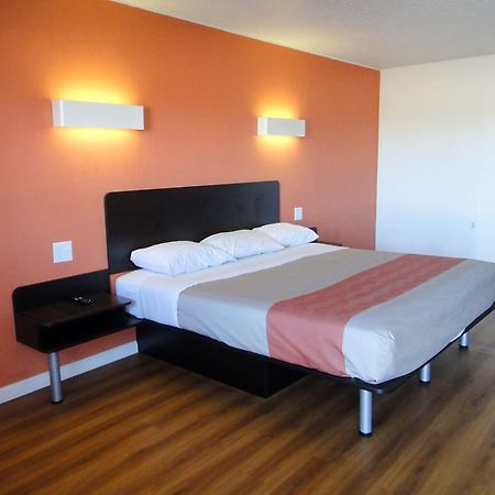 Motel 6-Clinton, Ok ภายนอก รูปภาพ
