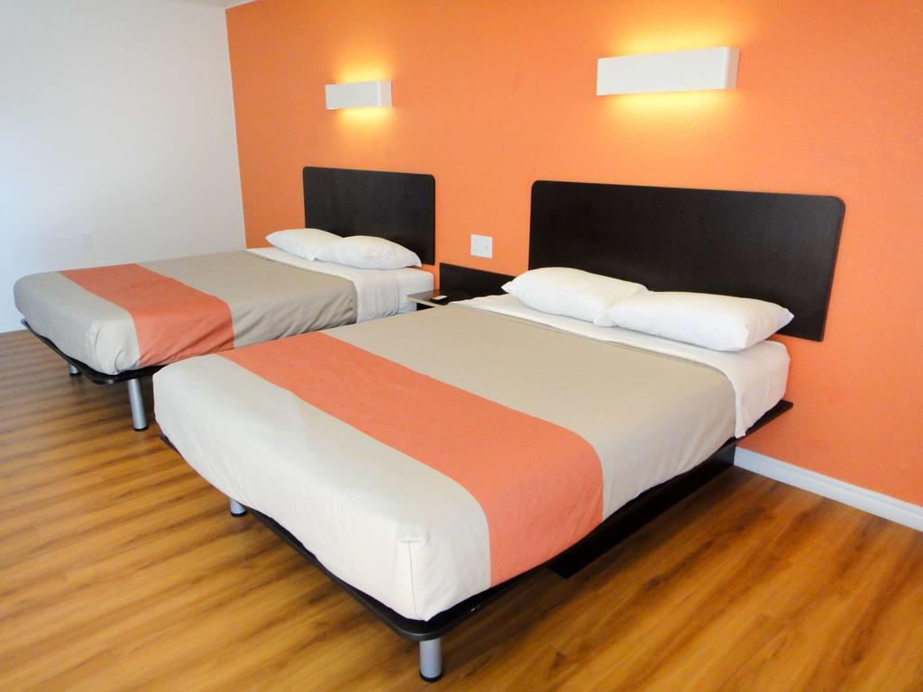 Motel 6-Clinton, Ok ภายนอก รูปภาพ
