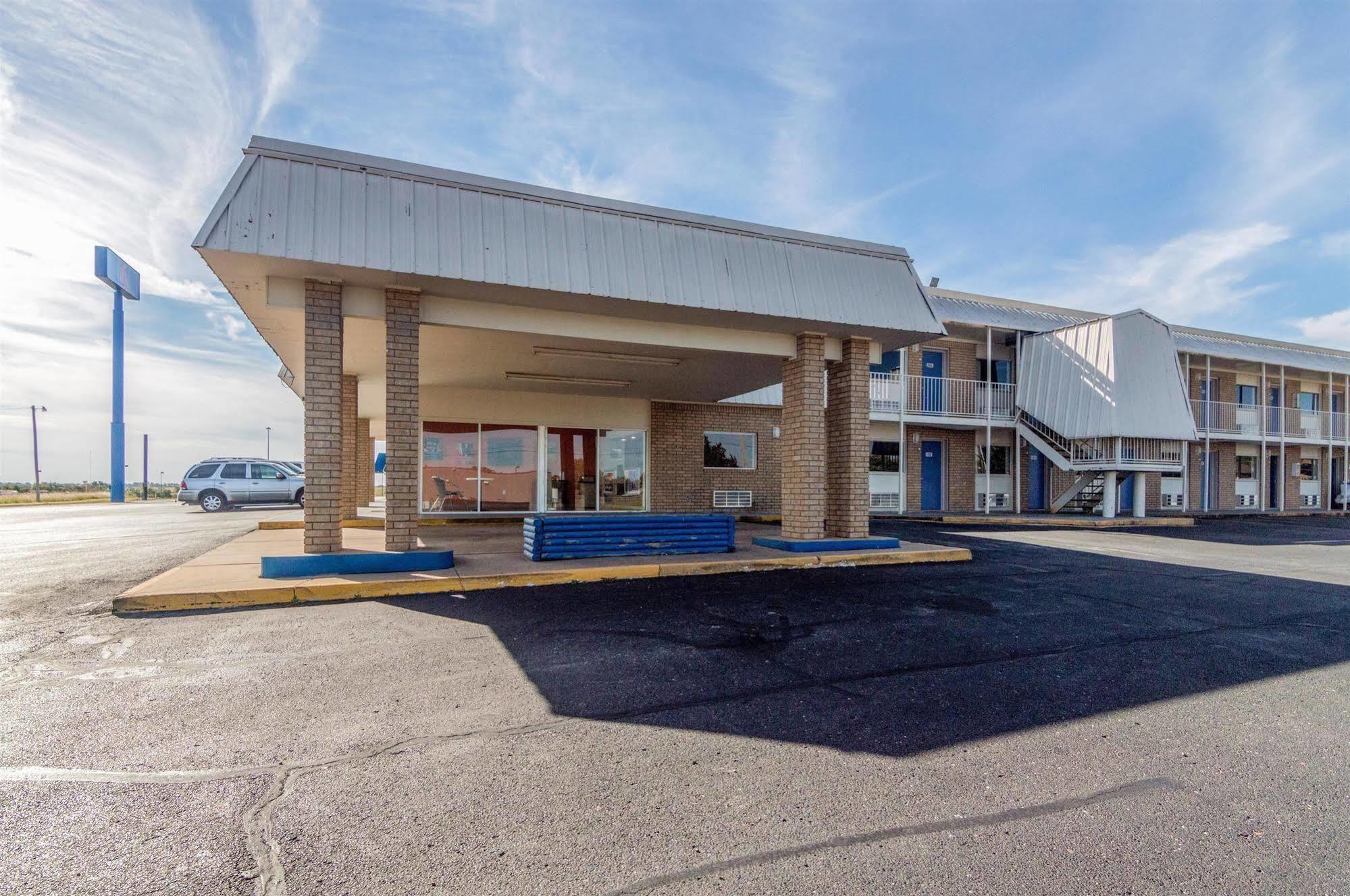 Motel 6-Clinton, Ok ภายนอก รูปภาพ